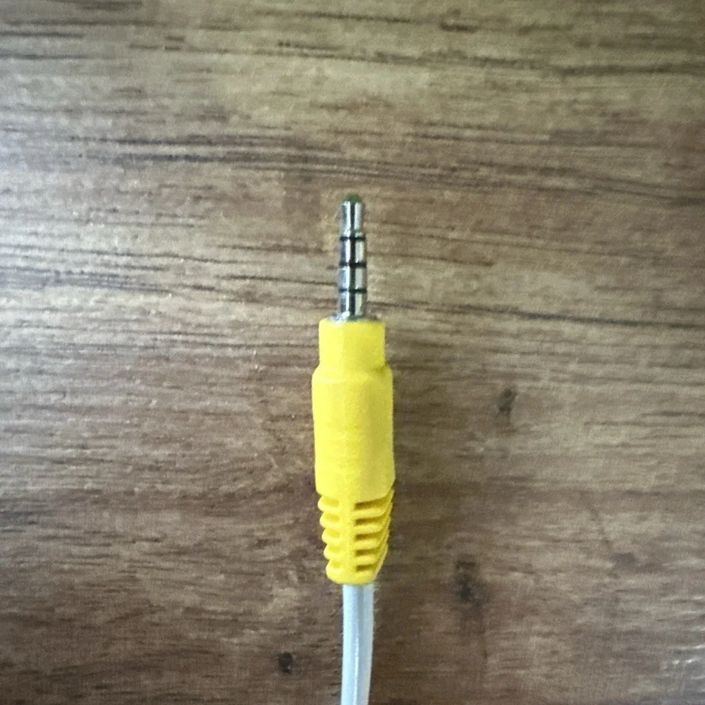 3.5Mm Male to 3 RCA Female Video AV Component Adapter‎ Cable